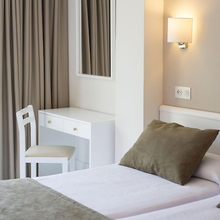 Hostal Residencia Sutimar Peguera Zewnętrze zdjęcie