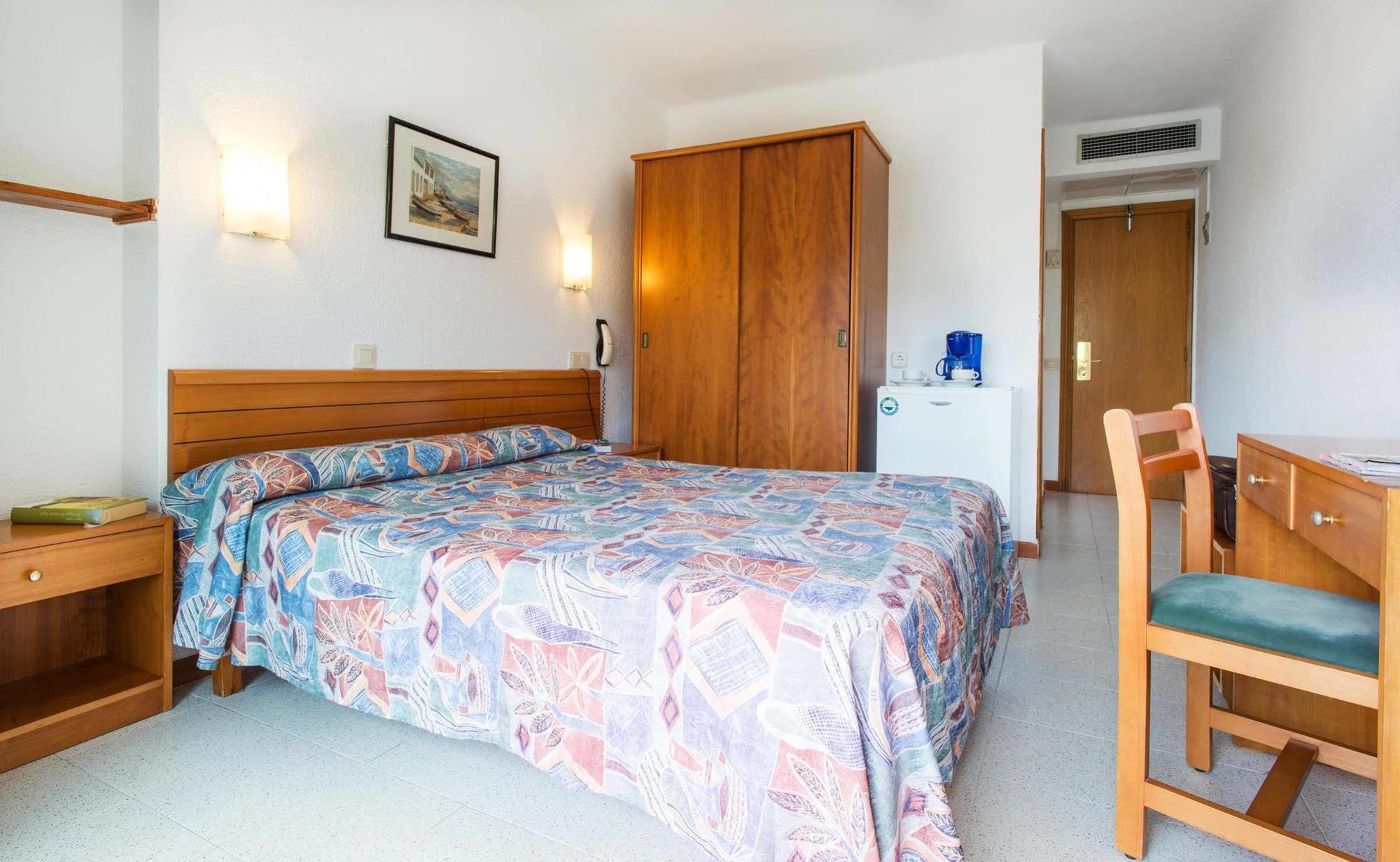 Hostal Residencia Sutimar Peguera Zewnętrze zdjęcie